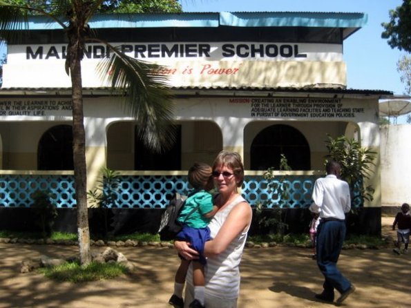 Kenya 2011 Malindi premier school03